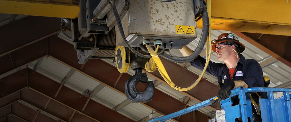 Konecranes technician fixing crane